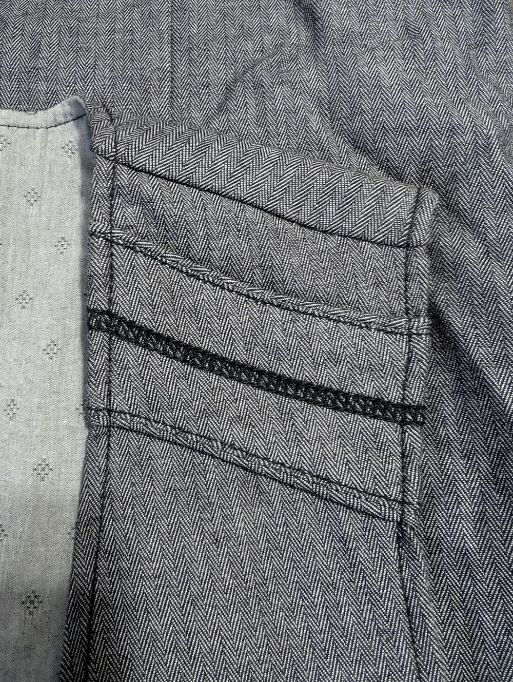 Buckle BLACK, Gray Herringbone Pattern Vest/Waistcoat With Buttons Size M